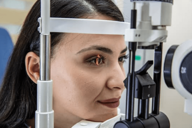 Slit lamp examination